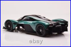 GT435 Aston Martin Valkyrie Racing Green GT Spirit 1/18