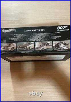 Hot Wheels Elite 118 Aston Martin DB5 007 Goldfinger