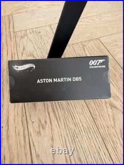 Hotwheels 1/43 scale Aston Martin db5 James Bond Goldfinger BNIB Sealed