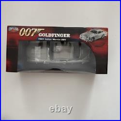 JOYRIDE JAMES BOND ASTON MARTIN DB5 GOLDFINGER 33745 GADGETS 007 1/18 scale