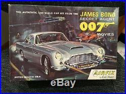 James Bond 007 Aston Martin DB5 Airfix Craftmaster Model Kit, 1/24 Scale