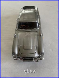 James Bond 007 Aston Martin DB5 Danbury Mint Die-Cast 1/24
