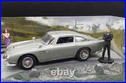 James Bond 007 Aston Martin + Figures Display Diorama 143 Scale Model