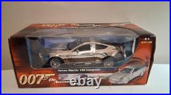 James Bond 007 Die Another Day Aston Martin V12 Vanquish Silver Chrome 118 NEW