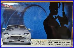 Kyosho 1/12 Scale Diecast 08603S Aston Martin V12 Vanquish 007 James Bond. NEW