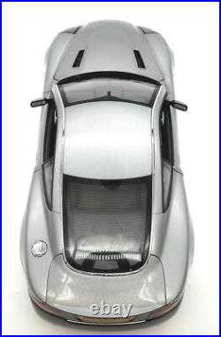 Kyosho Aston Martin V12 Vanquish 1/12 Scale