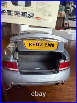 Kyosho Aston Martin V12 Vanquish 1/12 Scale James Bond 007. BRAND NEW