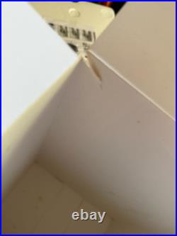 Kyosho Aston Martin V12 Vanquish 1/12 Scale James Bond 007. BRAND NEW