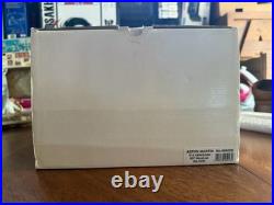 Kyosho Aston Martin V12 Vanquish 1/12 Scale James Bond 007. BRAND NEW