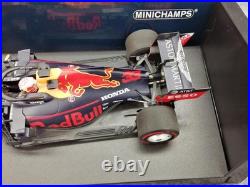 MINICHAMPS 118 Scale Car Aston Martin Red Bull Racing Used