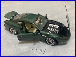 Maisto Aston Martin DB7 Vantage 1/18 Scale Diecast Model Car