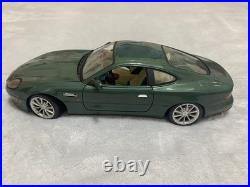 Maisto Aston Martin DB7 Vantage 1/18 Scale Diecast Model Car
