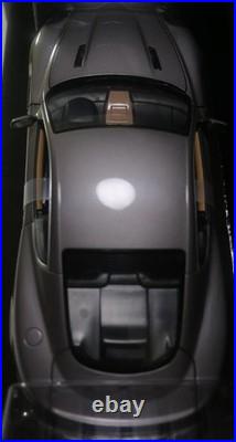 Minichamps Aston Martin DB9 1/18 Scale Model Car Rare Used Collectible