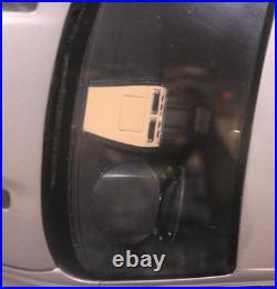 Minichamps Aston Martin DB9 1/18 Scale Model Car Rare Used Collectible