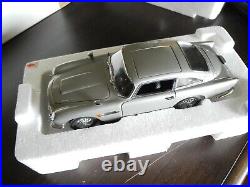 NEW RARE DANBURY MINT 1964 Aston Martin JAMES BOND DB5, PERFECT NEW RARE DANBURY MINT 1964 Aston Martin JAMES BOND DB5, PERFECT