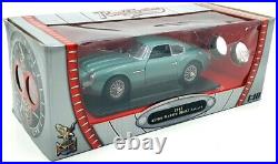 Road Signature 1/18 Scale Diecast 92729 1961 Aston Martin DB4GT Zagato Green