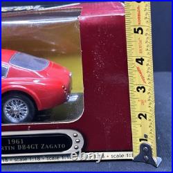 Road Signature 1/18 Scale Model Car 92729 1961 Aston Martin DB4 Zagato Red