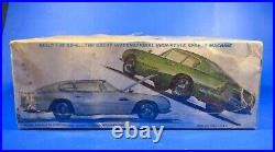 SEALED Aston Martin DB-6 Sports Car Model Kit MPC 1/25th Scale #410-200