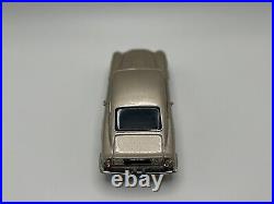 SMTS 1/43 Scale Model CL 29 30 Aston Martin DB6 GT, Gold 1608