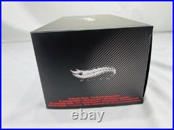 SUPERARE! Hot Wheels Elite 1/18 Scale JAMES BOND 007 SPECTRE ASTON MARTIN DB10