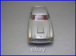 Solido 130 Aston Martin DB5 Vantage metallic silver 1/43 scale Mint Condition