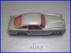 Solido 130 Aston Martin DB5 Vantage metallic silver 1/43 scale Mint Condition