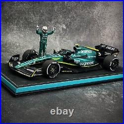 Spark 1/18 Aston Martin AMR22 GP Abu Dhabi 2022 #5 S. Vettel Last Race 18WS012