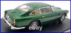 Spark 1/18 Scale 18S132 Aston Martin DB4 Series 2 1960 Green