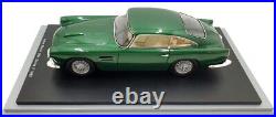 Spark 1/18 Scale 18S132 Aston Martin DB4 Series 2 1960 Green