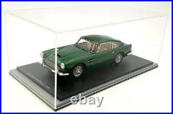 Spark 1/18 Scale 18S132 Aston Martin DB4 Series 2 1960 Green