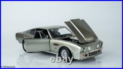 Stirling Scale 118 Aston Martin V8 Vantage 1986 (X-Pack) Birch Silver Meta Stirling Scale 118 Aston Martin V8 Vantage 1986 (X-Pack) Birch Silver Meta