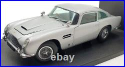Sunstar 1/18 Scale Diecast 1005 Aston Martin DB5 1963 Silver 007 Plates