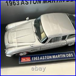Sunstar 1/18 Scale Diecast 1005 Aston Martin DB5 1963 Silver Grey