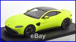 Top Speed 2018 Aston Martin Vantage Light Green in 1/18 Scale New Release