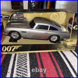Toy State 2012 James Bond 007 Q-Branch Goldfinger Aston Martin DB5 Working
