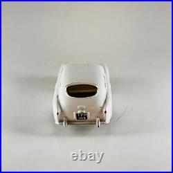 Vintage Triang Spot-On Aston Martin 142 Scale White England Great Britain RARE