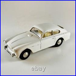 Vintage Triang Spot-On Aston Martin 142 Scale White England Great Britain RARE